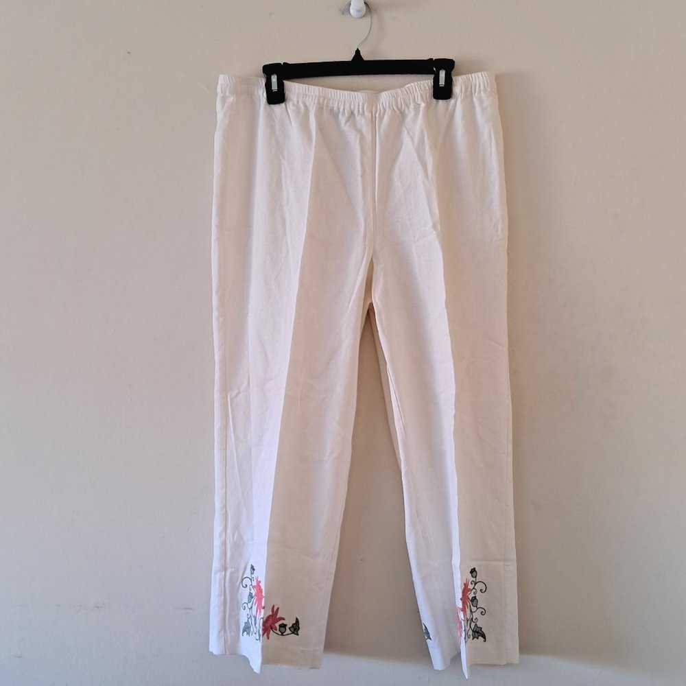 Chadwicks Ivory Linen Blend Cropped Capri Pant - Picture 4 of 7